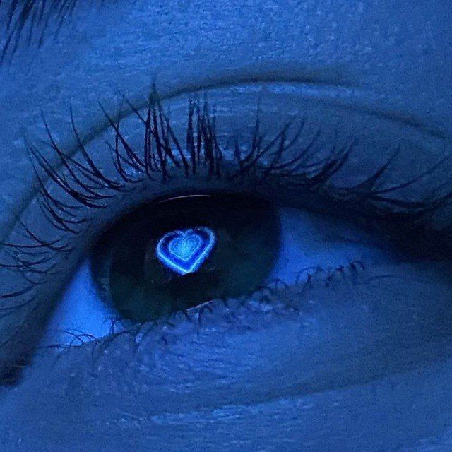 ᴇʏᴇᴇᴇꜱꜱ - Discord Profile Picture | Free PFP Download