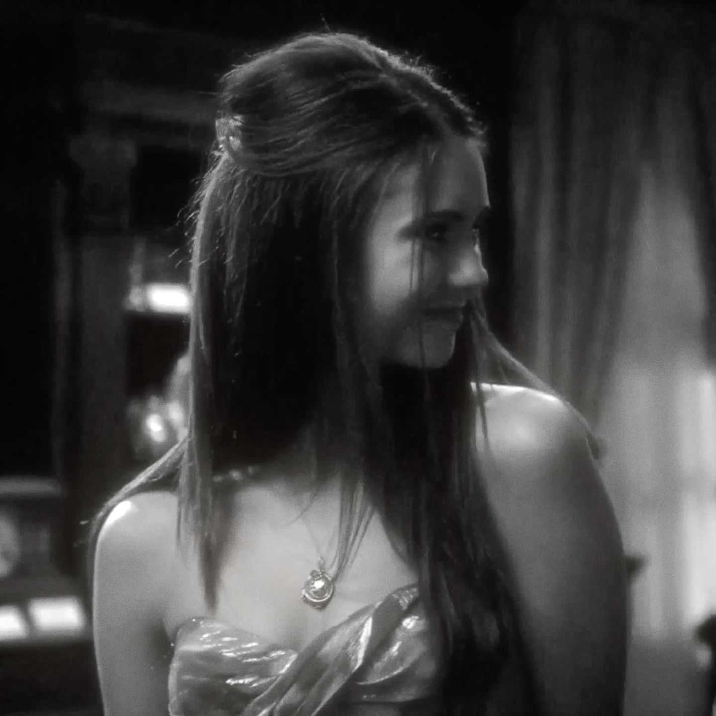 ☾⋆⁺₊🎧✧ - Discord Profile Picture | Free PFP Download