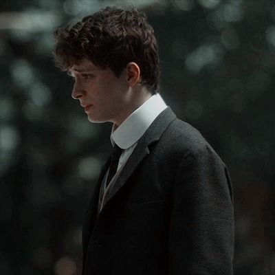  ᡣ𐭩 •｡ꪆৎ ˚⋅ 2/2 - Discord Profile Picture | Free PFP Download