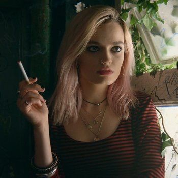 Maeve✮˚. ᵎᵎ 𖦹彡⋆｡˚ - Discord Profile Picture | Free PFP Download