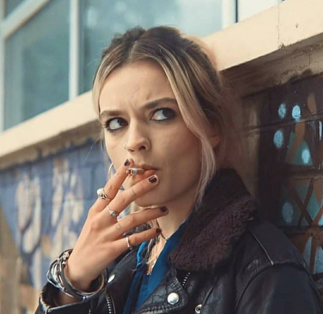 Maeve - Discord Profile Picture | Free PFP Download