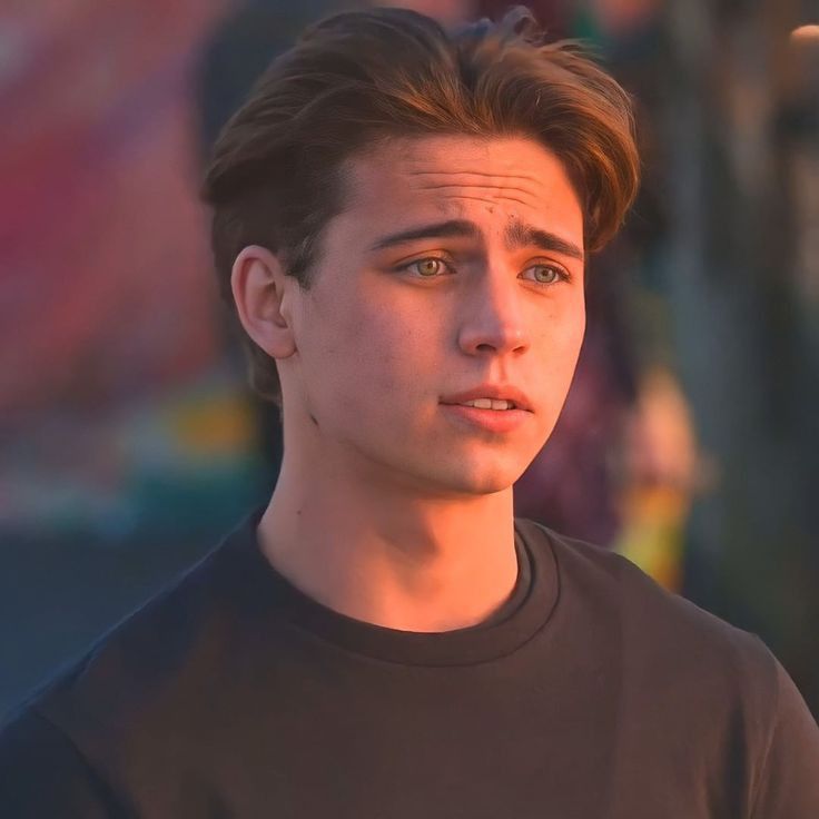 ㅤᵕ̈♡☁︎⋆｡˚ - Discord Profile Picture | Free PFP Download